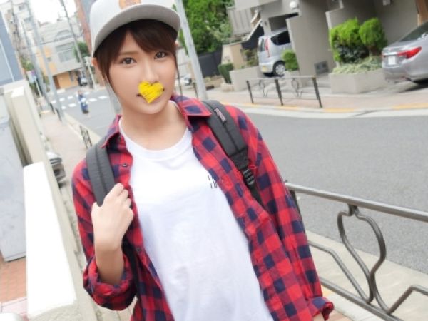 【ボーイッシュ美少女の初体験SEX】「気持ちぃぃ…♪」デカチンに喘ぎまくる！エロい表情と快感にひたる姿がたまらない！