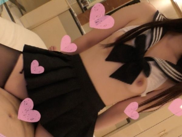【JDコスプレエッチ】『恥ずかしい…でも気持ちいい…』色白スレンダーな美少女JDがセーラービキニ＆黒パンストで大胆変身！ピチピチ美肌が輝く生々しいハメ撮りプレイに悶絶！
