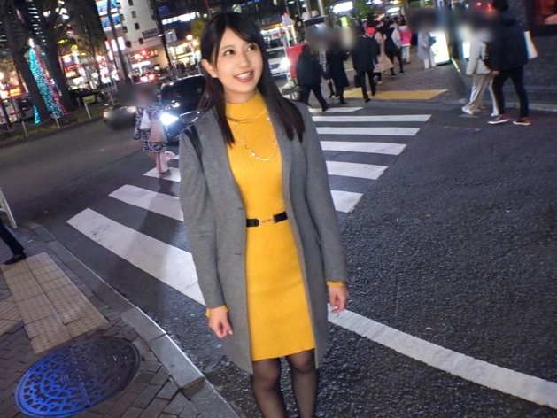 【素人ナンパ】パンストがスケベすぎる美人コンパニオン♡騎乗位＆後背位でチンコを擦りまくるセックス♡