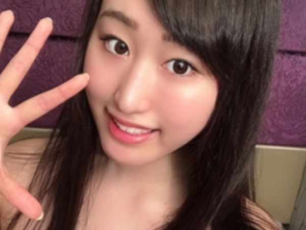 【清楚系地下アイドルの裏の顔】『いっぱい出して…』ファンには見せない淫乱な本性！種付けセックスで快楽に溺れるアイドルがヤバい！♡