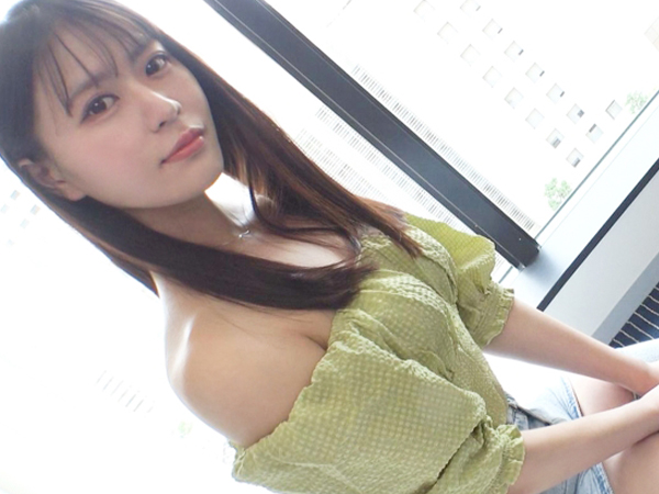 【元アスリートお姉さんの敏感ボディ】スレンダー美脚の持ち主が、乳首とマンコを責められ感じまくり！バックと騎乗位で生チ○ポを挿入され、激しく腰を振るエロい姿は必見！！