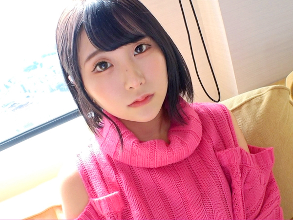 【ガールズバー店員】小動物のような可愛らしい顔でエグいセックス♥巨根チンポに酔いしれ狂うっ♥