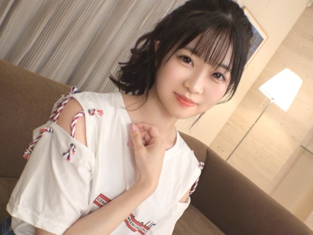 【ジムトレーナーと禁断のエロトレーニング】『ダメ…ここじゃ…』小柄でキュートなインストラクターが密室で汗だくセックス！引き締まった美ボディを激しく揺らして喘ぎまくる！♡