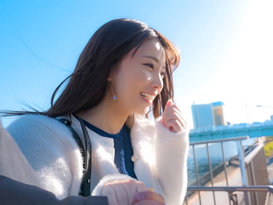 【エチエチ愛人との淫乱騎乗位】『もっと奥まで…』巨乳美人の愛人が、手マンで潮吹きしたびしゃびしゃマンコを激しく腰振り！濃厚セックスで大興奮間違いなし！♡