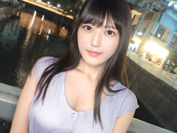 【素人美女】かなり顔立ちの整いあそばれてる美人さん！この女とヤレるなら最高じゃん！しかもこの感じでエッチとか大当たり！