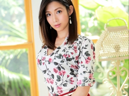 【電マ責めで濡れる美ボディ】『あっ…ダメッ！』セクシーなお姉さんが電マで敏感なトコロを刺激され、マンコがジュワッと湿り出す！大興奮の俺は、そのエロいカラダを舐め回し、トロトロになったオマンコにむしゃぶりついちゃう！！