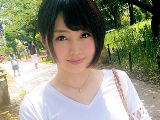 【ヤリマンJDの淫乱フェラ】『ジュボジュボ…』エロすぎるフェラで男を骨抜き! 体位を変えてもイきまくる敏感ボディ! 素人大学生のSEXがヤバすぎる!w♡