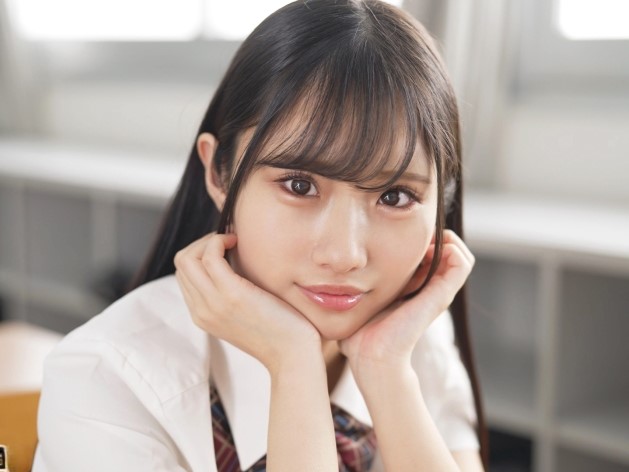 【鈴の家りん】女子高制服姿の素人娘と濃厚セックス！！！恥ずかしげもなくカメラの前でイキまくる！！！