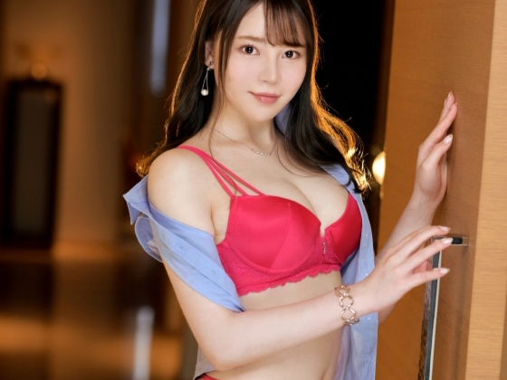 【美尻娘のバック激ピストン】『奥まで突いて…』色白美尻の女の子がバイブで濡れ濡れオマ○コに肉棒挿入！バックから激しく突かれて、湿ったエロ声が響く！！