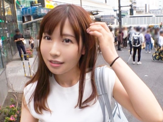 【美ボディお姉さん】『あっ…ダメ…』敏感ボディのお姉さんが正常位で激しく突かれ感じまくる！濡れ濡れのおマンコにチ○ポ挿入され、悶絶必至の濃厚プレイ！