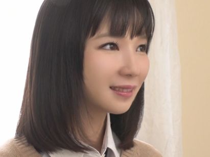 【素人】女子高制服姿のデカ尻素人娘と濃厚セックス!!!恥ずかしげもなくカメラの前でイキまくってます!!!