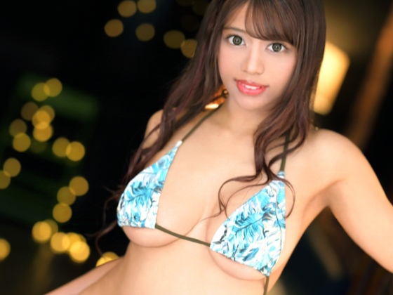 【エロ艶ボディのお姉さん】巨乳を揺らして乱れまくる！ 妖艶な色気全開で、エチエチなセックスに大興奮♡ 迫力満点の巨乳を揺らしながら、激しく感じまくる姿は必見！