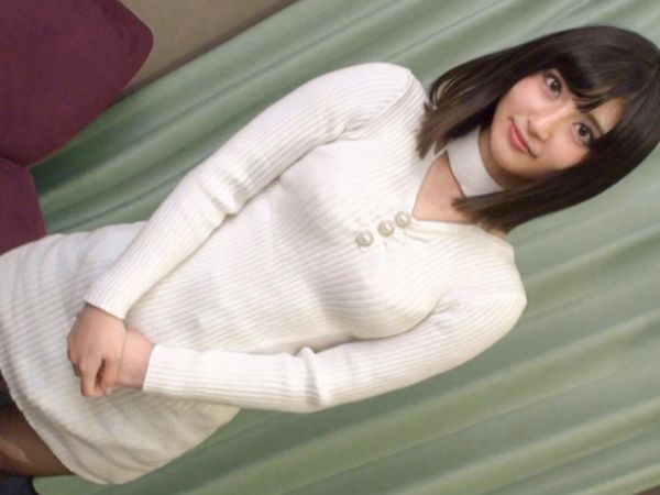 【静岡ナンパ】『えっ、マジで?』超絶カワイイ素人娘を口説き落とし、まさかの生ハメセックス!中出しまでOKしちゃう無防備なオマンコに激突!w