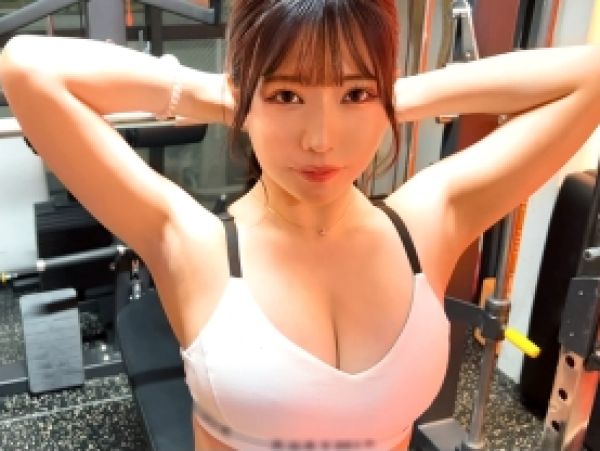【巨乳美人OL】桃尻ボディの会社員が筋肉男と激アツSEX！デカチンで突かれまくり、巨乳を揺らしながらイキまくる！エロボディが乱れるハメ撮り映像は必見！！♡