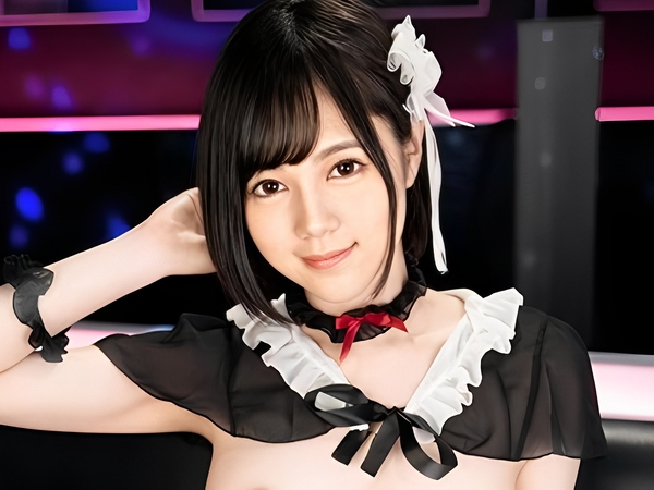 【ピンサロ嬢の危険な本番】『ダメ…でも気持ちいい…』美少女系ピンサロ嬢が制服のまま着衣ハメ!色白美乳に射精されちゃう、本番OKの危険なサービス♡ 客の欲望に逆らえず、制服姿で激しく感じちゃう!