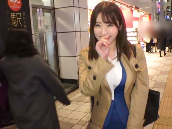 【美巨乳OLの危険な夜】『ダメ…でも気持ちいい…』仕事帰りのFカップ美脚お姉さんをナンパ！ホテルでピンク乳首を晒し、着衣のまま激しく突かれて感じまくる！！