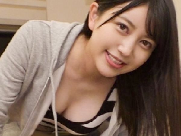 【JD淫獣の欲望全開3P】『もっと…もっと欲しい…』高嶺の花のスレンダー美ボディJDが、本能むき出しで乱れまくる!チ○ポ2本に囲まれ、激しく突かれまくって大絶叫アクメ!清楚な見た目とのギャップがヤバすぎる!!