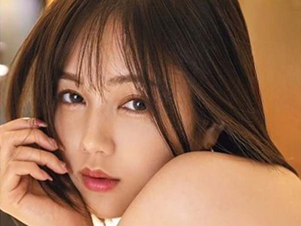 【美しきベロチューSEX】目隠し拘束で感度MAX！バイブで濡れ濡れのマ●コに激ピストン！エロいキスと喘ぎ声がたまらない♡