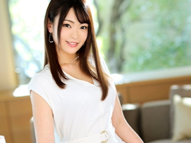 【美尻お姉さんの腰振り】『もっと奥まで…』セクシーなお姉さんが騎乗位で激しく感じまくり！電マでクリを刺激され、肉棒にイキ乱れる姿がエロすぎる！♡