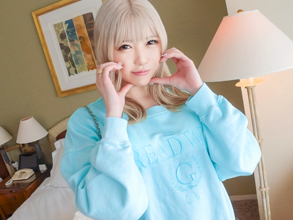 【ナンパ成功！金髪ギャルと即ハメ】激かわギャルのつるつるパイパン美マンコにチンポ挿入！激イキしまくる姿にアンアン喘ぎまくりで、エロすぎるギャルセックスを堪能♡