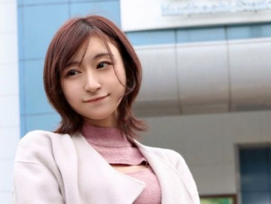 【広末似？エロ妻の本気騎乗位】「最高に気持ちいい…」と絶叫！激しい腰使いでイキ放題！チ●ポ好きな変態妻のエロさ全開！