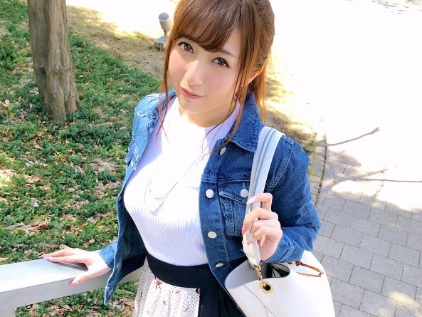 【ほぼ処女な激カワ美少女】初エッチ済み！Fカップ美巨乳を揺らしてHの勉強中♥ウブな美少女がパコパコSEXで感じまくり！初々しい反応がたまらない！