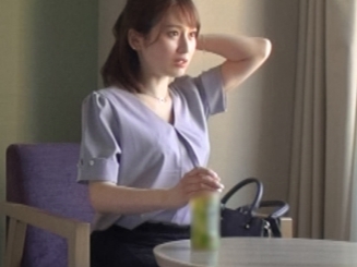 【騎乗位美女】ドスケベボディのお姉さんがチンコの上で激しく腰振り！淫らに揺れまくる美人美女の感じまくり姿に大興奮！♡