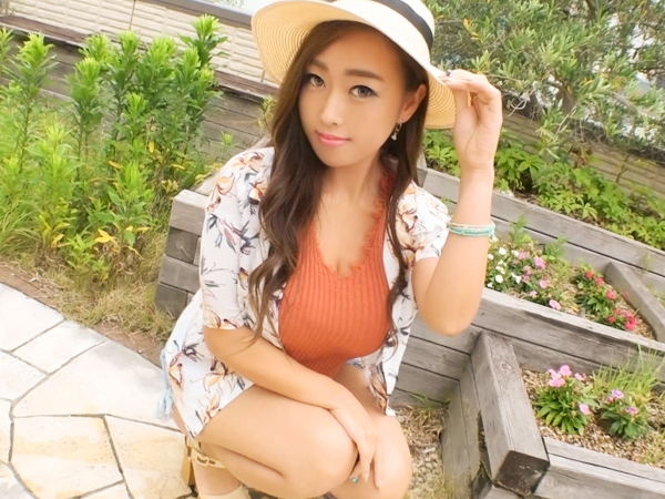 【欲求不満な巨乳人妻】33歳のエロい奥さんが我慢できずにAVデビュー！他人棒に飢えたオマンコで不倫セックスを楽しむ♥︎ 旦那じゃ満足できない人妻がチンポを求めて乱れまくる！