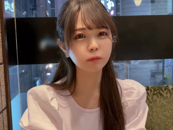 【巨乳シンママの禁断の取引】『娘のためなら…』美巨乳ママが借金返済のためゲス男たちのチンポを頬張り、身体を張った返済セックス！娘を守るため、男たちの欲望に身を任せる人妻の壮絶な物語…♡