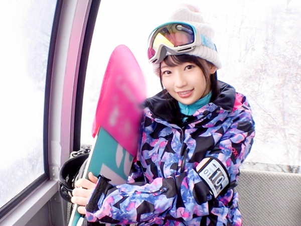 【ゲレンデナンパ】雪山で見つけたJDを即お持ち帰り！敏感マ○コに激ピストンでガチイキ痙攣アクメ♥ 冬の寒さも吹っ飛ぶ熱いSEXでイキまくり！！