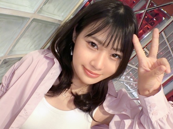 【美女素人】この子素人にしとくの勿体ない！最強ビジュ女子大生を口説き落としてエッチ激撮！こんなヌケる映像に仕上がった！