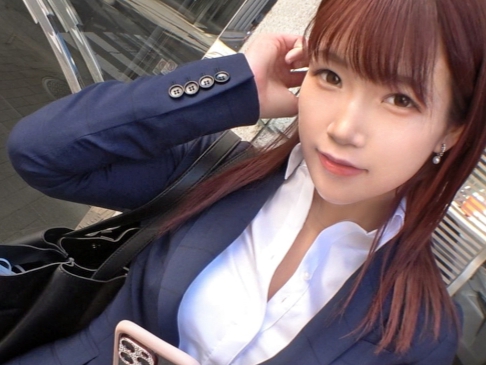 【パンストOLの秘密】スーツ姿の美脚OL、敏感なマンコを激しく刺激され大洪水！仕事中の真面目な顔とは裏腹に、腟内をかき回されビシャビシャに濡れちゃう姿が超エロい！