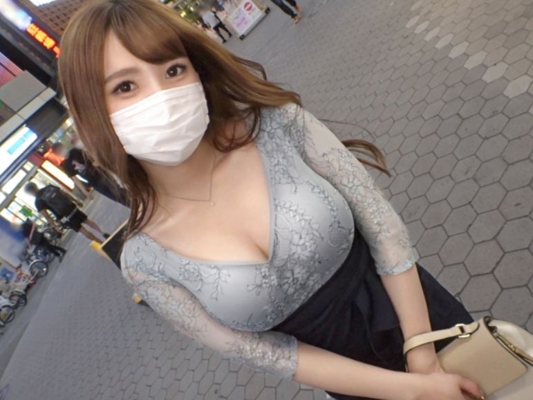 【キャバ嬢の淫乱プレイ】初っ端からムレムレの秘部とドアップのアナルがヤバい！舐められ、挿れられ、感じまくる美女の顔がエロすぎる！キャバクラでは見せない本気の喘ぎ顔に興奮必至！