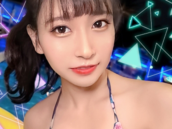 【グラドルナンパ成功】ナイトプールでゲット！スレンダー美人の新人グラドルを口説き落とし、部屋でクンニ三昧！生チンポ挿入で悶える姿は必見！