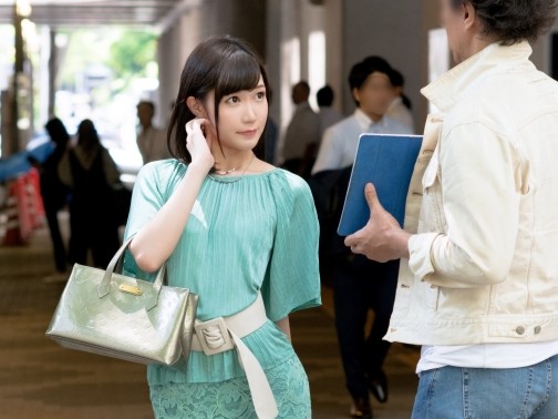 【セレブ人妻の裏の顔】『ダメ…でも欲しい…』清楚系美熟女がチンポにメロメロ！上品な見た目からは想像できないほど淫乱にイキ乱れ、最後は子宮で感じる濃厚フィニッシュ♡