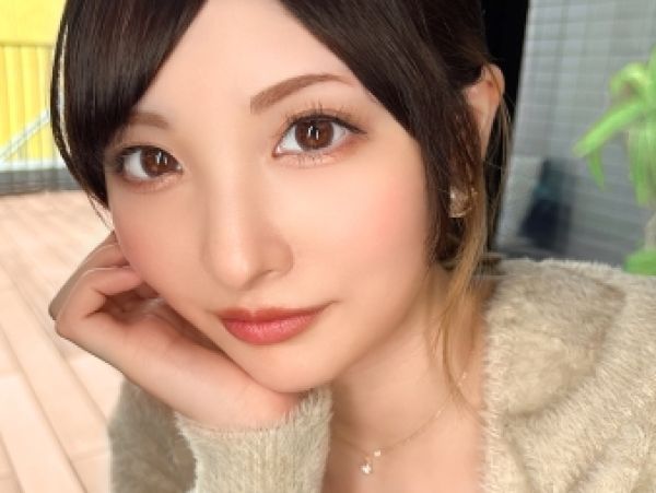 【イチャラブSEX】色白くびれボディの爆尻お姉さんとラブラブハメ撮り！まったり甘いセックスで愛を確かめ合う♥エッチな二人のプライベート映像♡