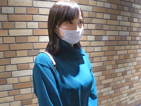 【美尻変態娘の悶絶ナンパ】『お尻叩いて…もっと！』街角で見つけた超絶美人、実はド変態！パイパンマ●コに激ピストンで快感爆発！お尻叩かれながら悶絶イキする姿がエロすぎる！♡