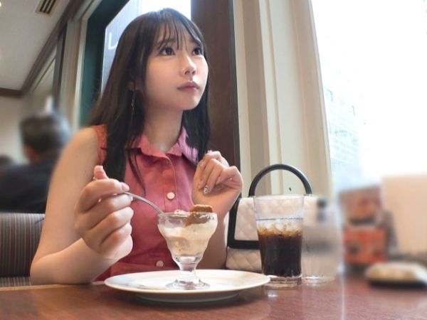 【素人ハメまくり】受付の女はエッチ過ぎた！お高く座ってたらいつの間にかセックス難民！疼く身体は相当スケベ化してました！